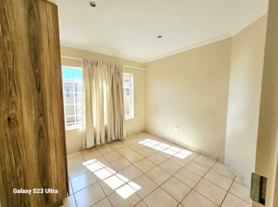 3 Bedroom Property for Sale in Waterval East North West